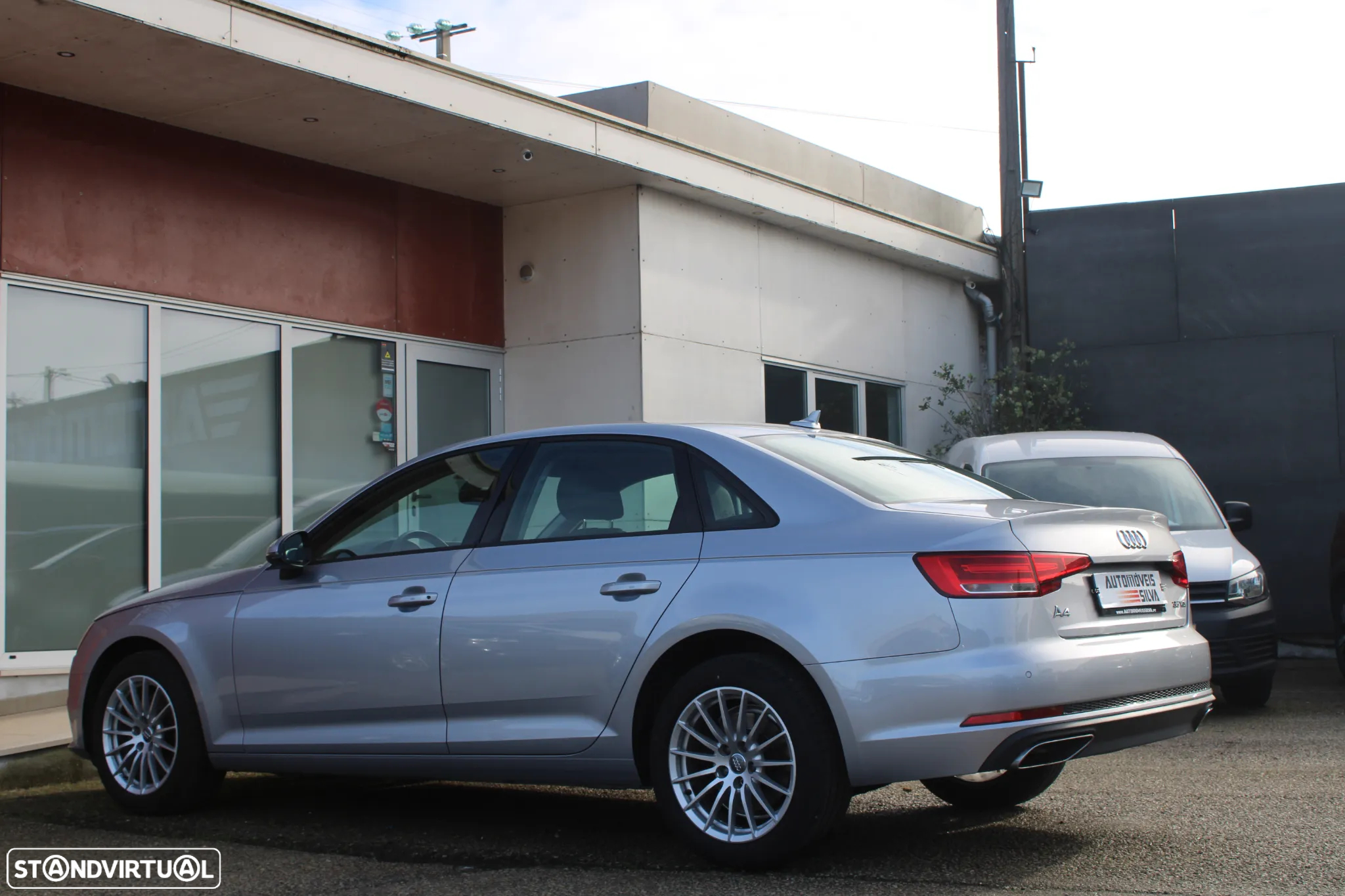 Audi A4 35 TDI S tronic - 13