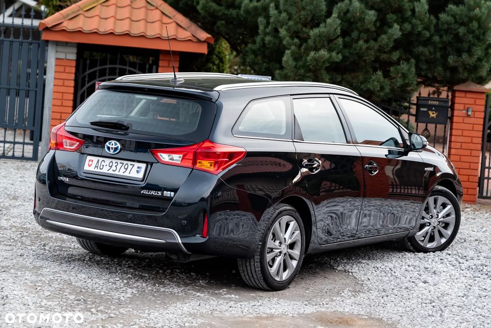 Toyota Auris - 10