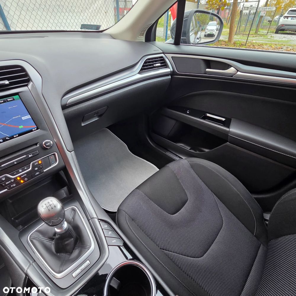 Ford Mondeo 1.6 TDCi Start-Stopp Titanium - 20