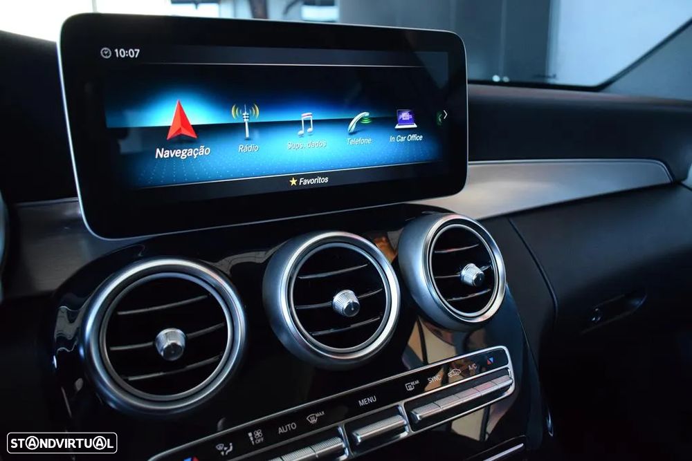 Mercedes-Benz C 220 d AMG Line - 22