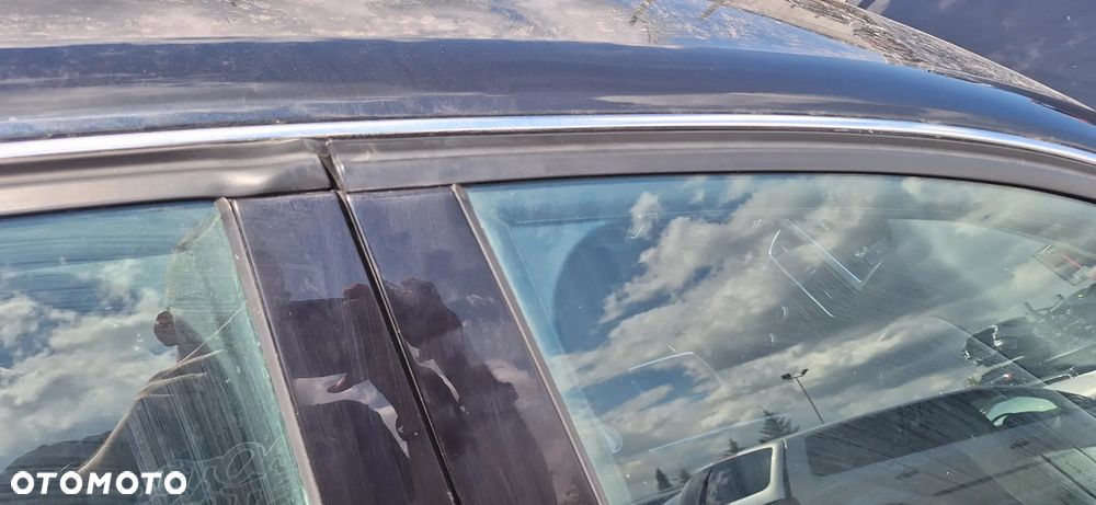 Audi A4 B8 Lift Drzwi Przód Przednie Prawe Kod Lakieru LX5R - 17