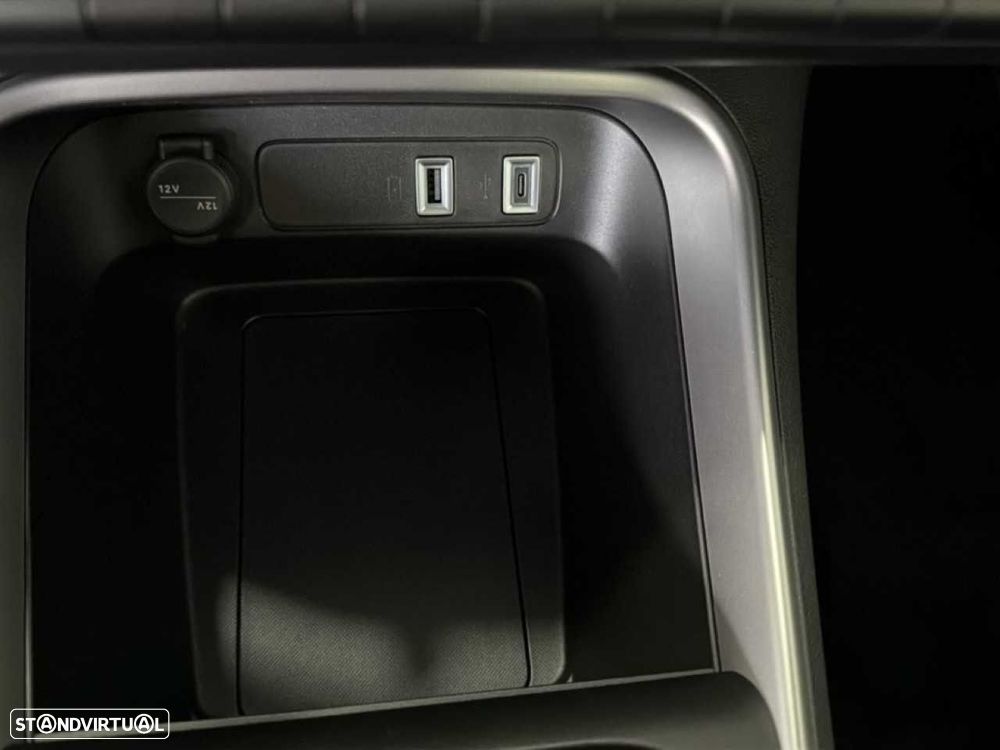 Jeep Avenger 1.2 GSE T3 Altitude - 19