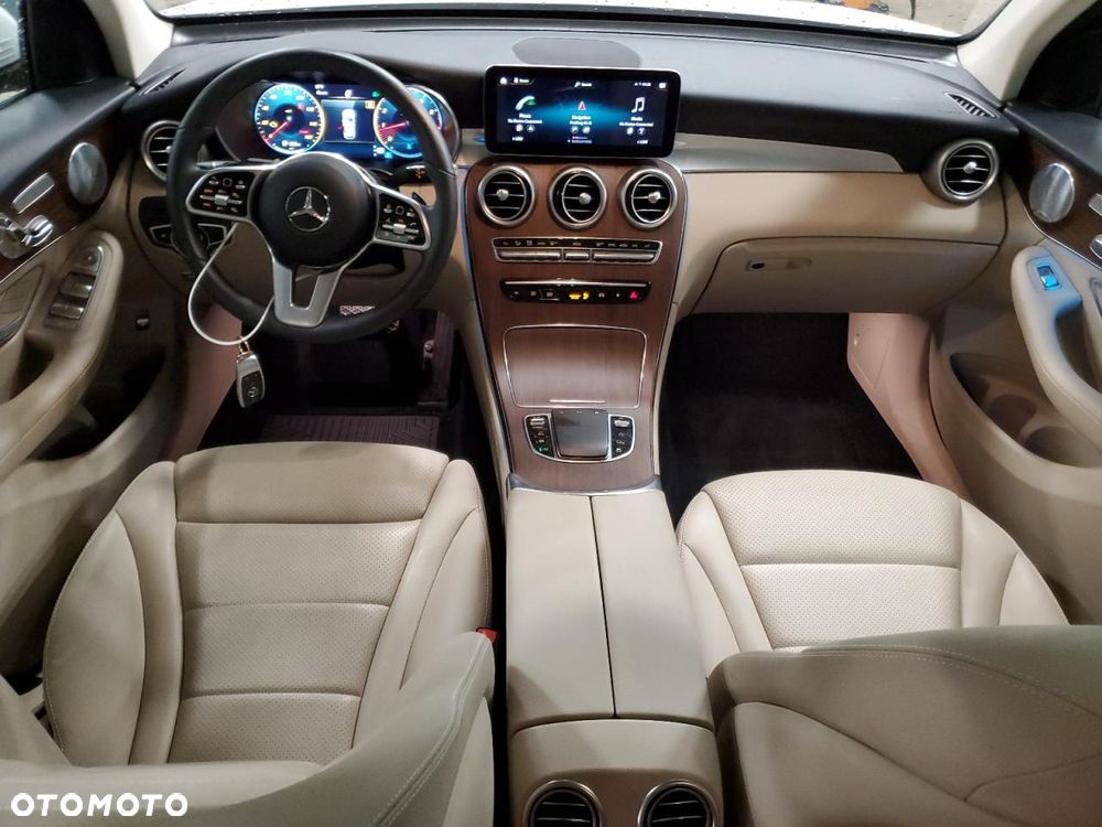 Mercedes-Benz GLC 300 4Matic 9G-TRONIC - 7