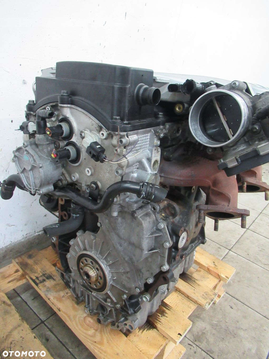 Silnik komplet 3.2 FSI AXZ - 8