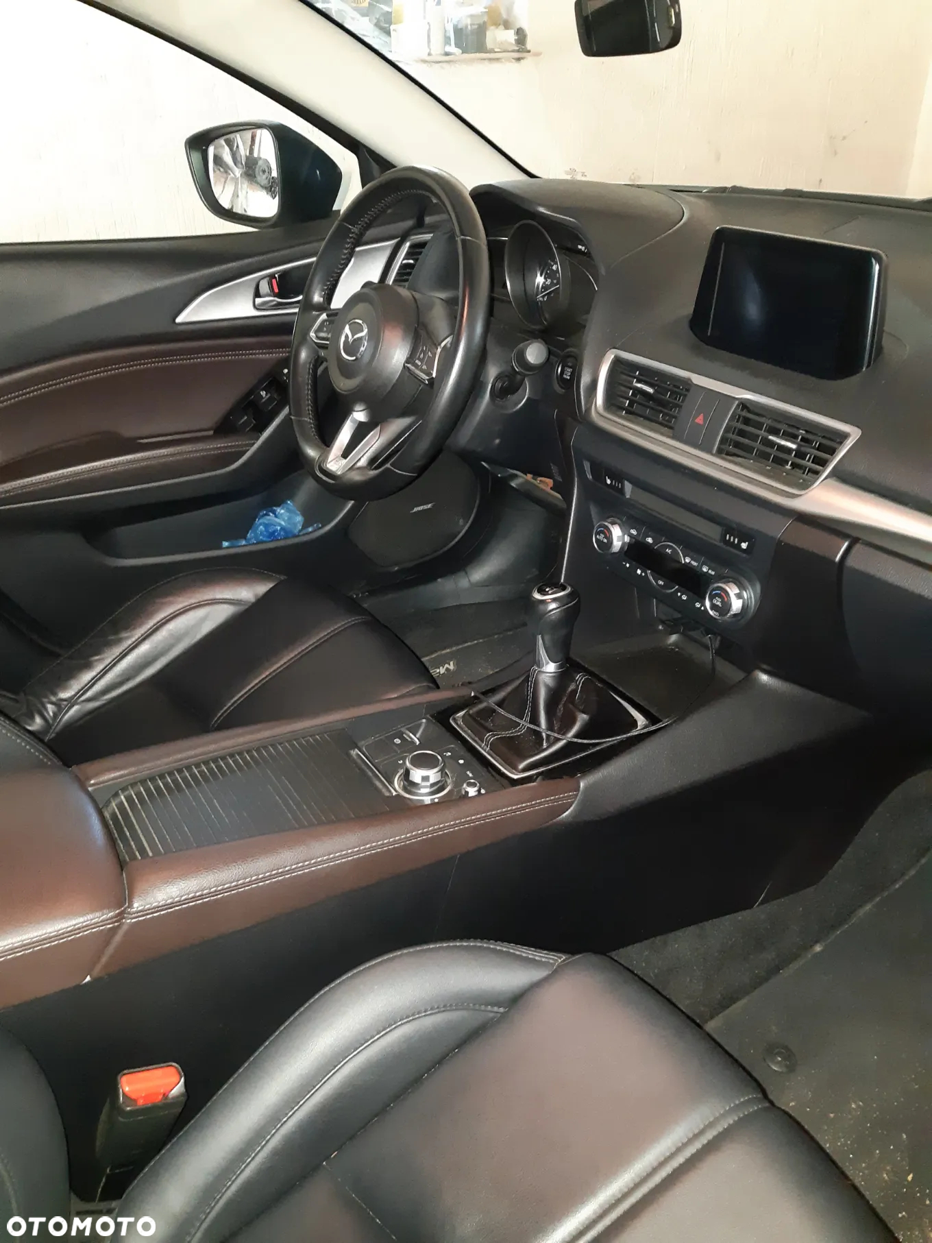 Mazda 3 - 7