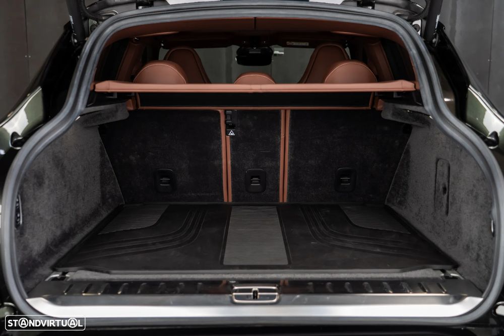 Aston Martin DBX 707 - 34
