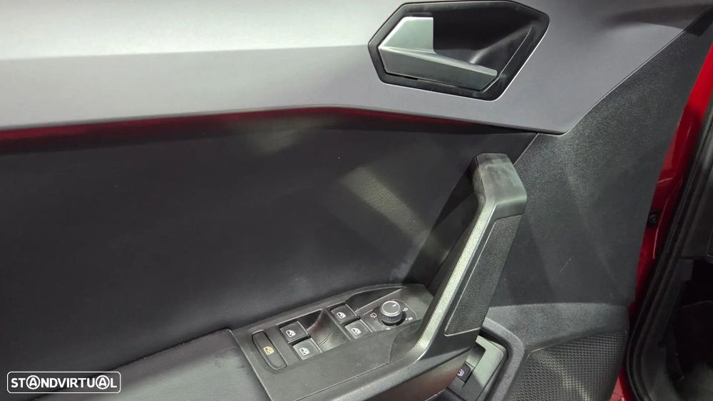 SEAT Leon 1.4 e-Hybrid DSG FR Plus - 38