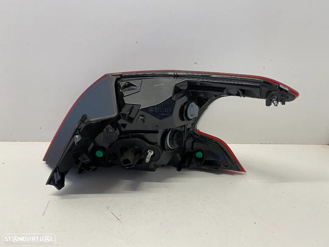 Farolim direito Peugeot 308 II 2017-21 9823728680 - 2