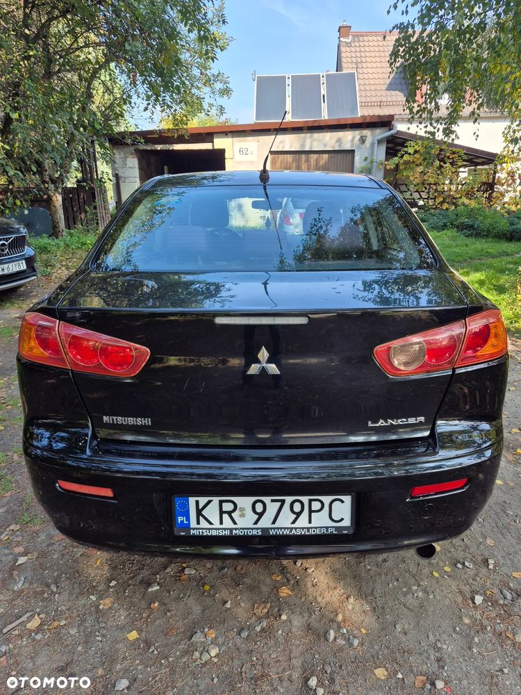 Mitsubishi Lancer - 8