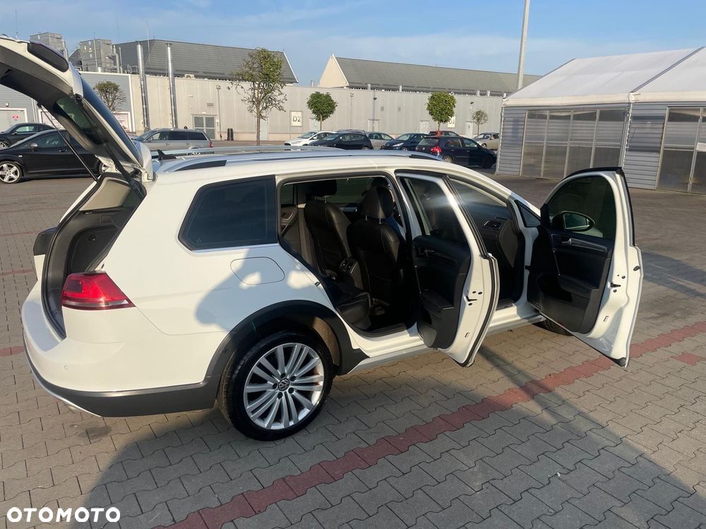 Volkswagen Golf Alltrack - 38