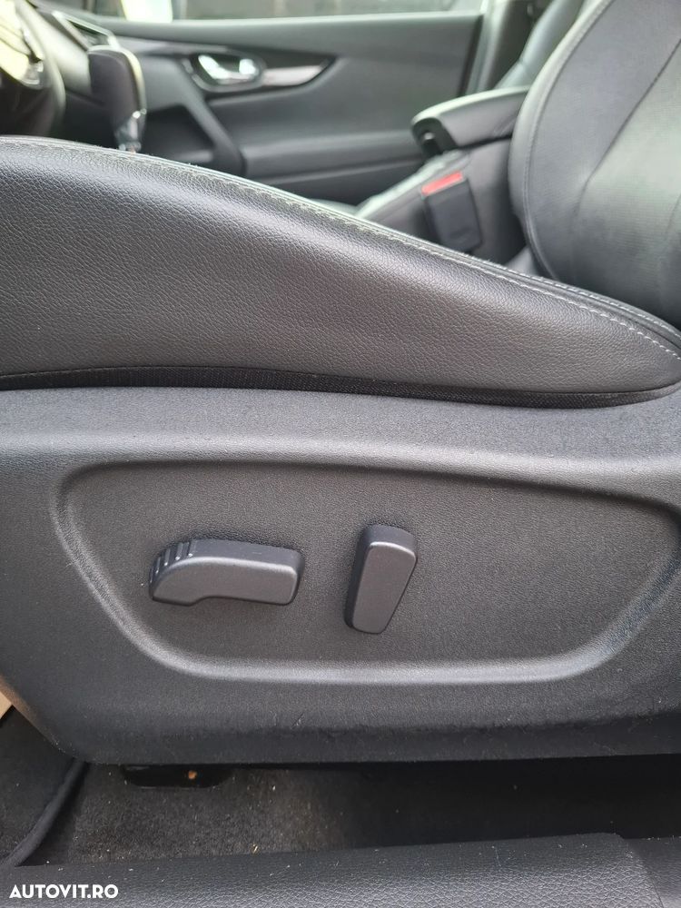 Nissan Qashqai 1.6 DCI Start/Stop X-TRONIC N-Connecta - 18