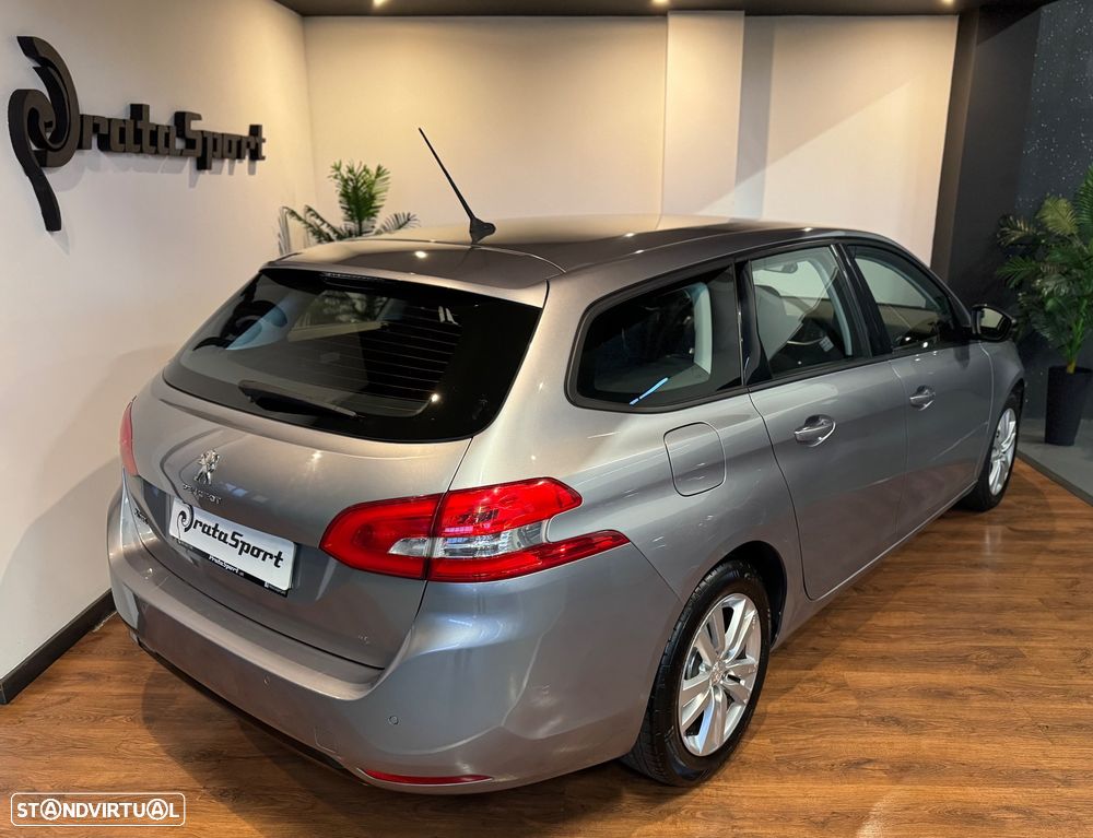Peugeot 308 SW BlueHDi 130 EAT8 Style - 42