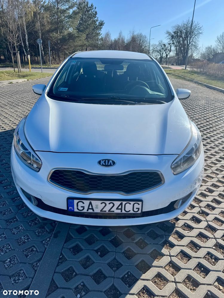 Kia Ceed 1.6 CRDi M - 3