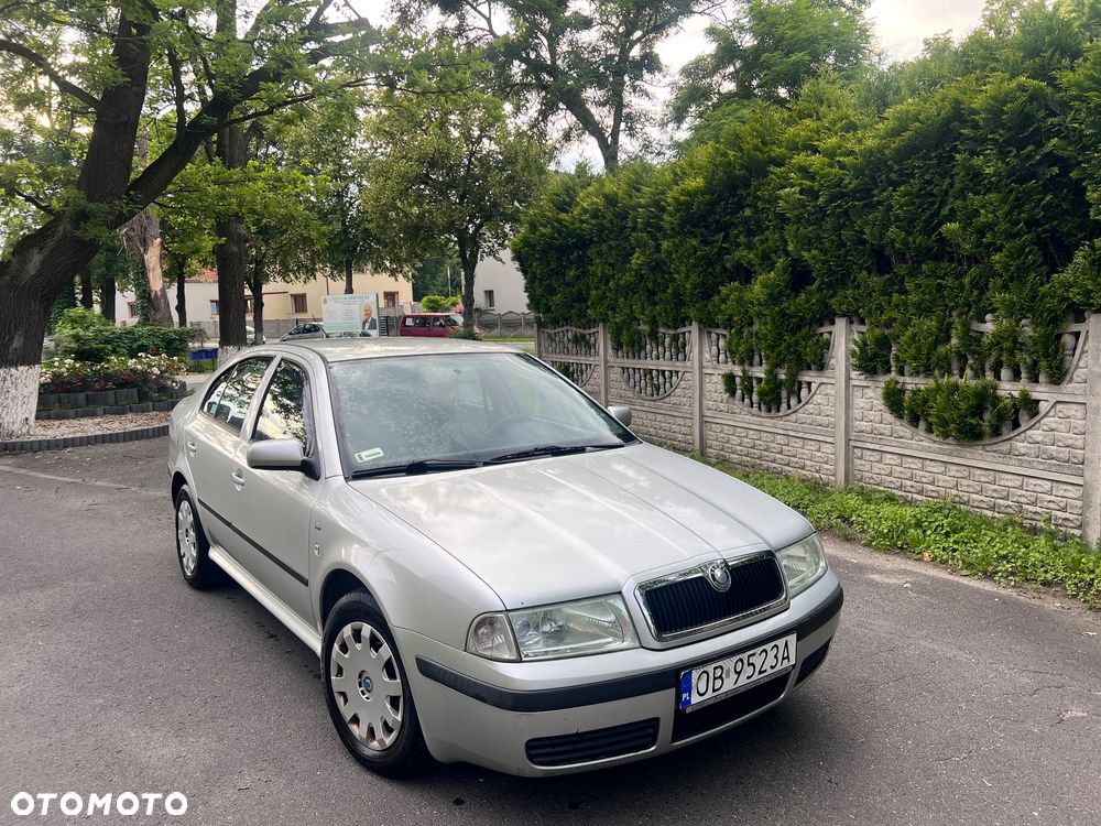 Skoda Octavia - 2