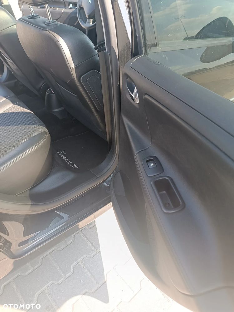 Peugeot 207 1.6 HDi Trendy Euro5 - 22