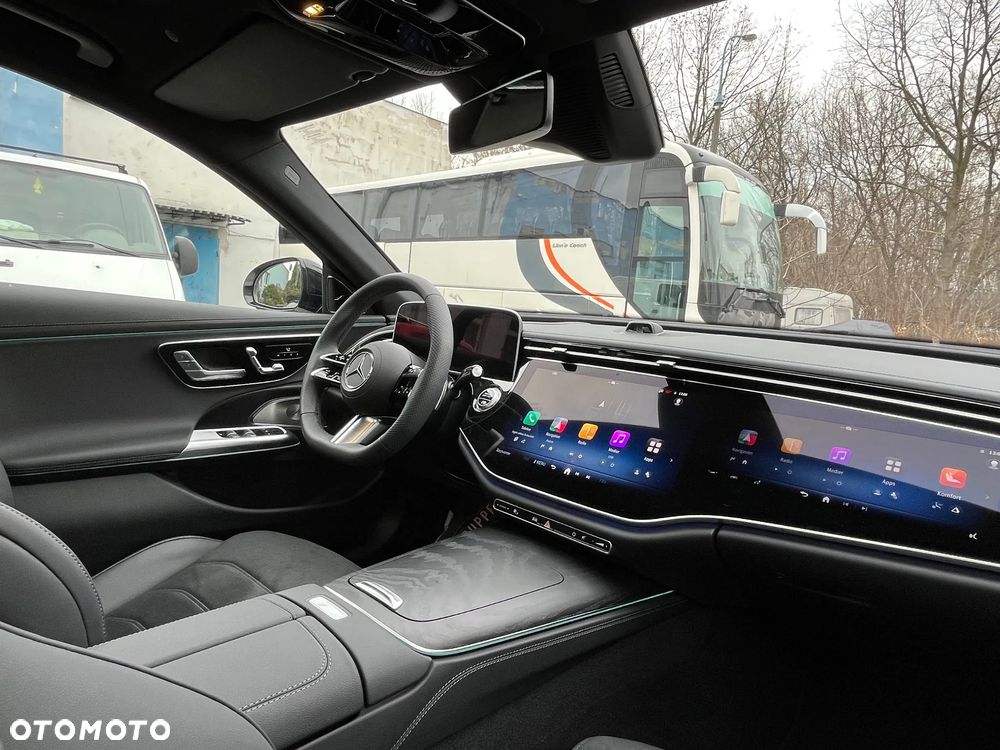 Mercedes-Benz Klasa E 200 - 13