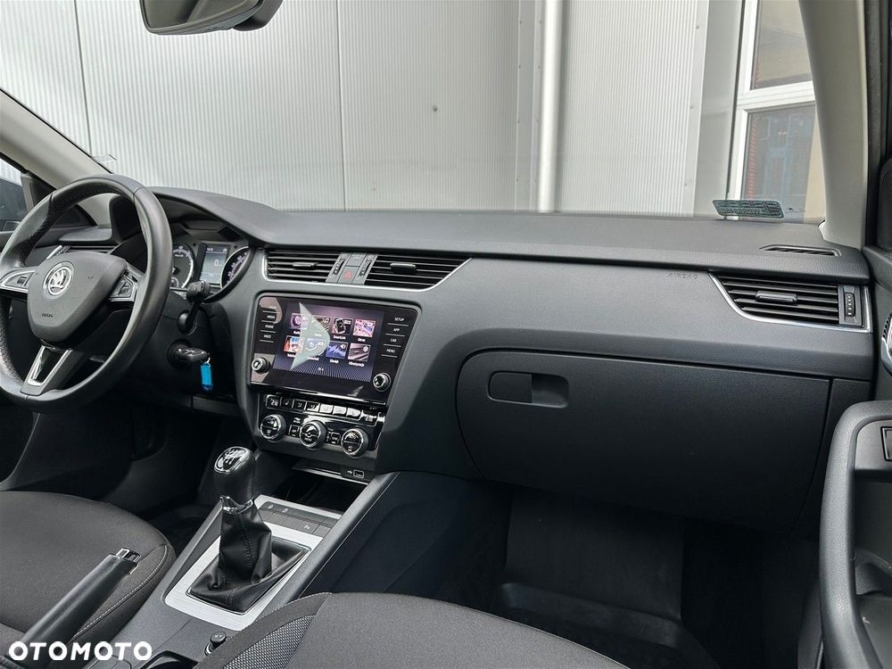 Skoda Octavia 1.4 TSI Ambition - 13