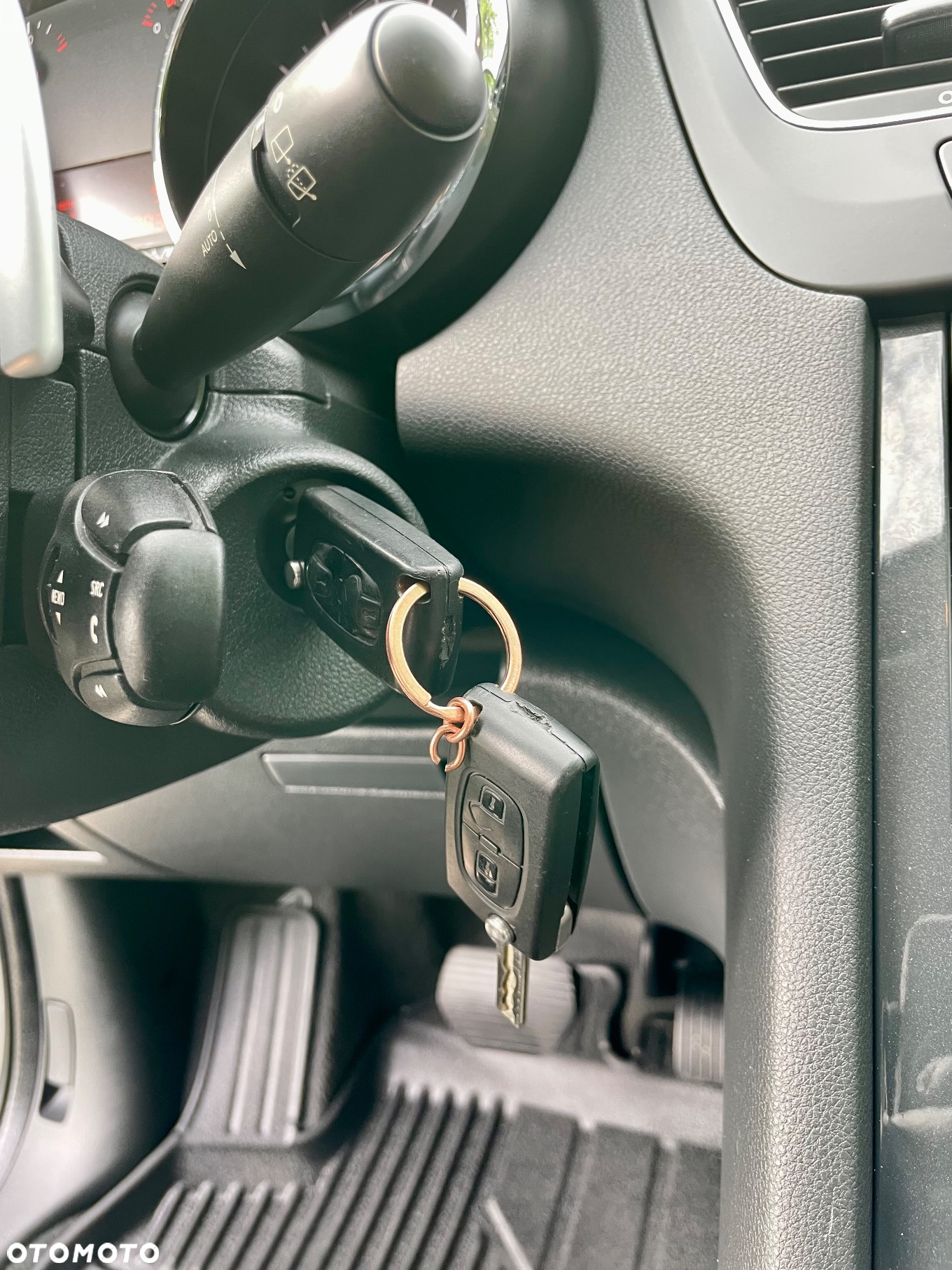 Peugeot 5008 e-HDI FAP 115 EGS6 Stop&Start Active - 34