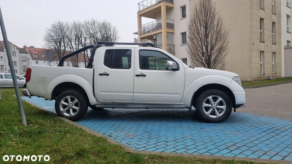 Nissan Navara 2.5 D LE - 16