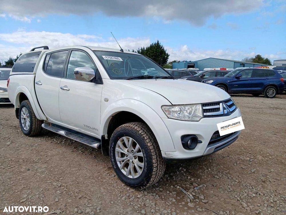 Dezmembrez Mitsubishi L200 2.5 Diesel 2014 - 8