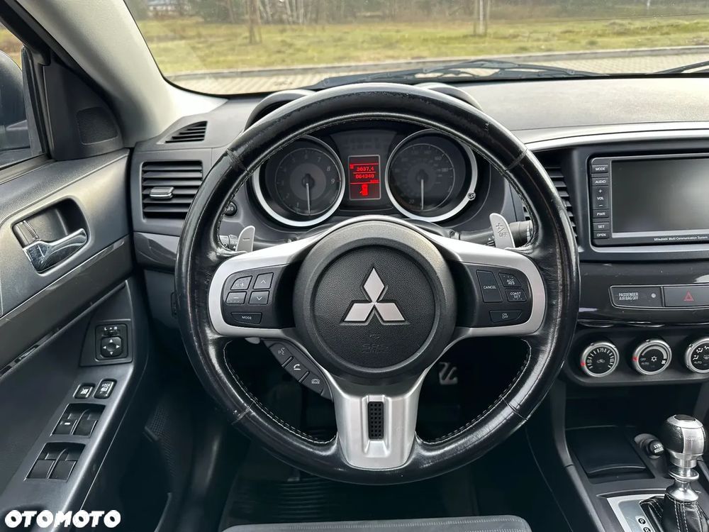 Mitsubishi Lancer Evolution - 24