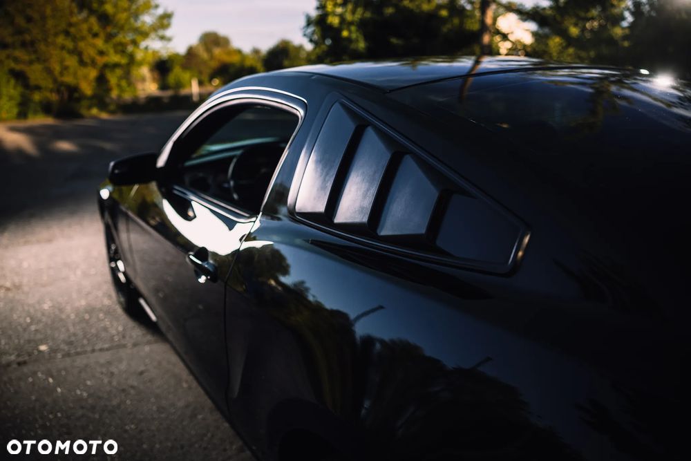 Ford Mustang 3.7 V6 - 8