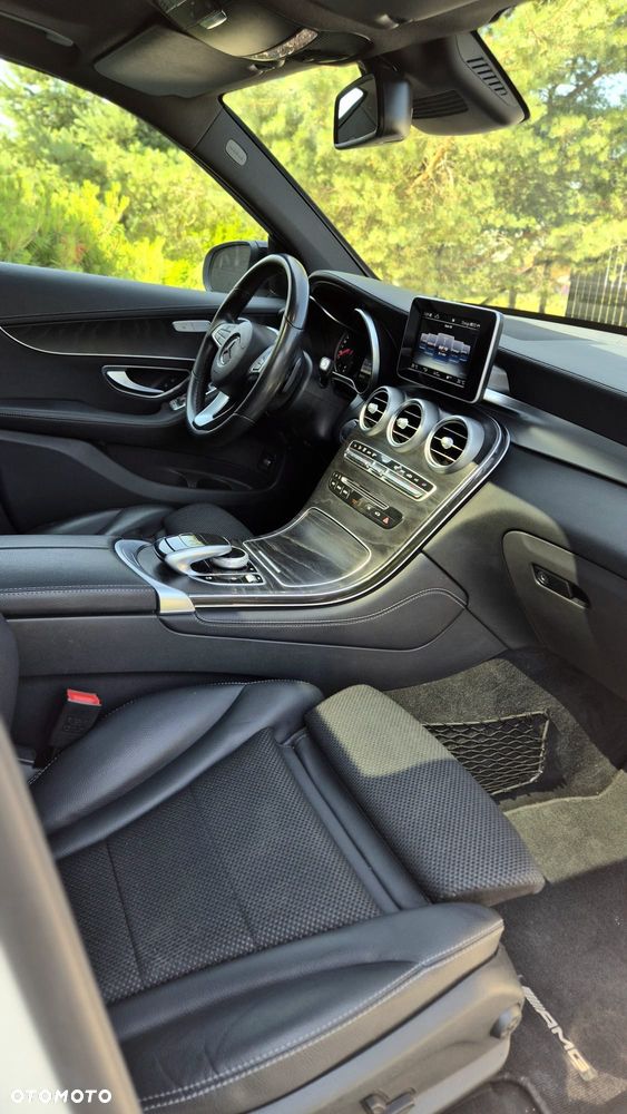 Mercedes-Benz GLC 250 4-Matic - 12
