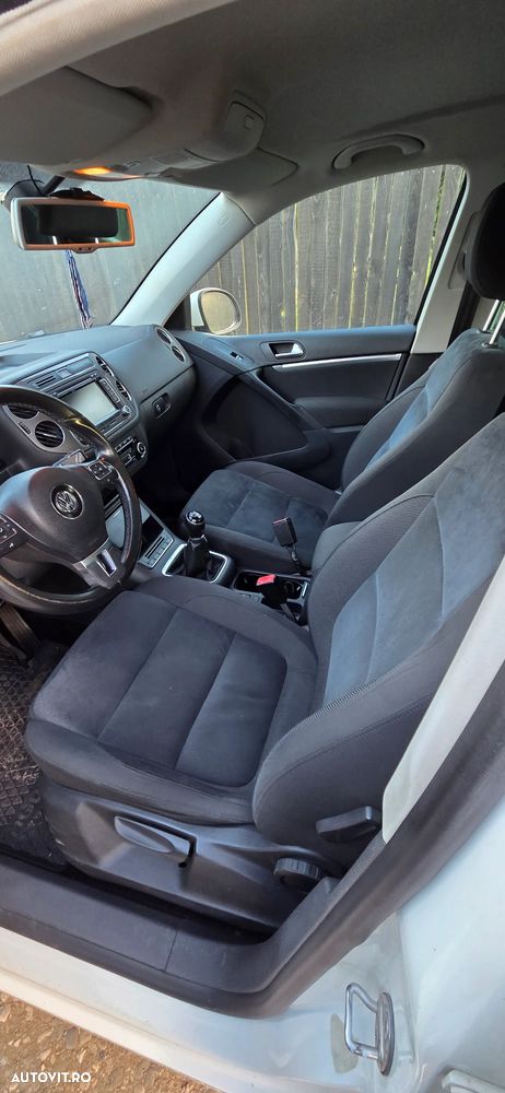 Volkswagen Tiguan 2.0 TDI DPF 4Motion Track&Field - 19