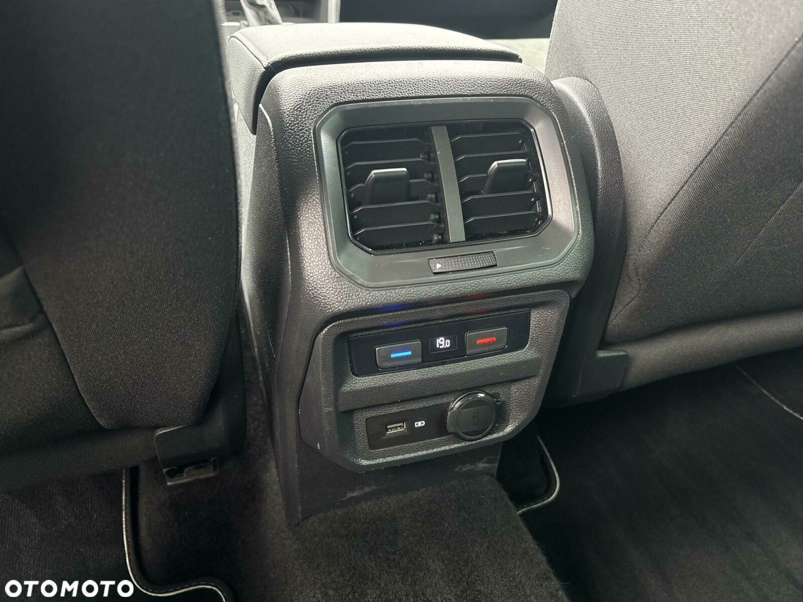 Volkswagen Tiguan 1.5 TSI EVO Highline DSG - 30