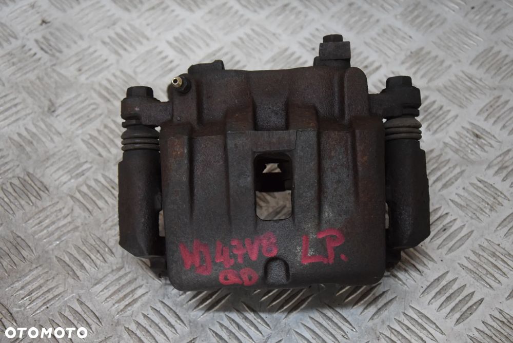 JEEP GRAND CHEROKEE WJ ZACISK LEWY PRAWY PRZÓD AKEBONO - 2