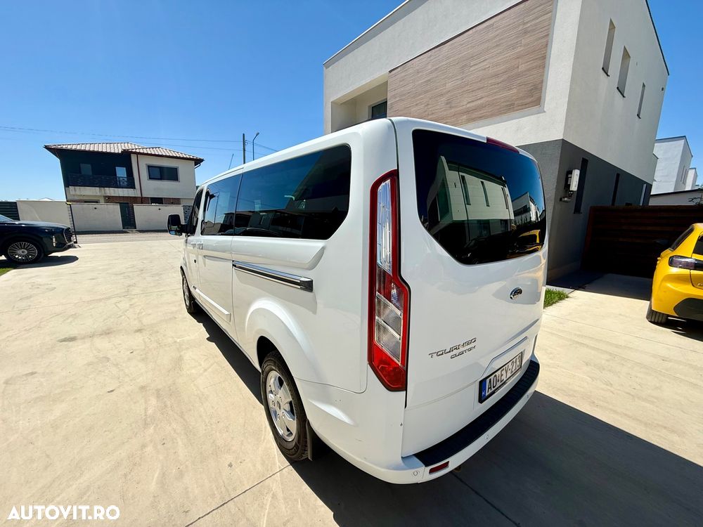 Ford Tourneo Custom - 4