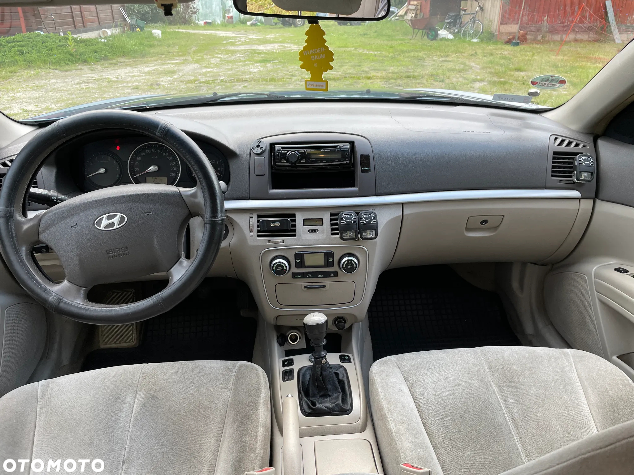Hyundai Sonata - 6