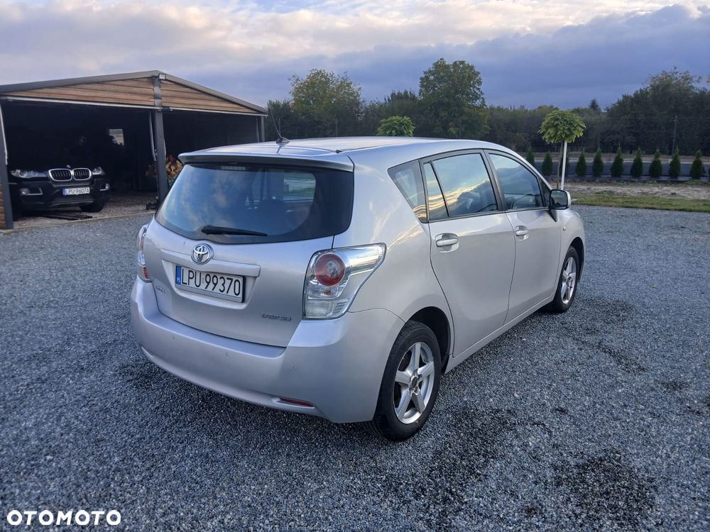 Toyota Verso 2.0 D-4D Premium 7os - 3