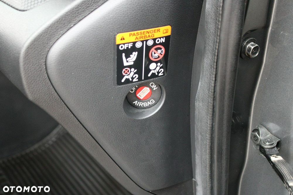 Honda CR-V 2.0 Comfort (Honda Connect+) / (2WD) - 28