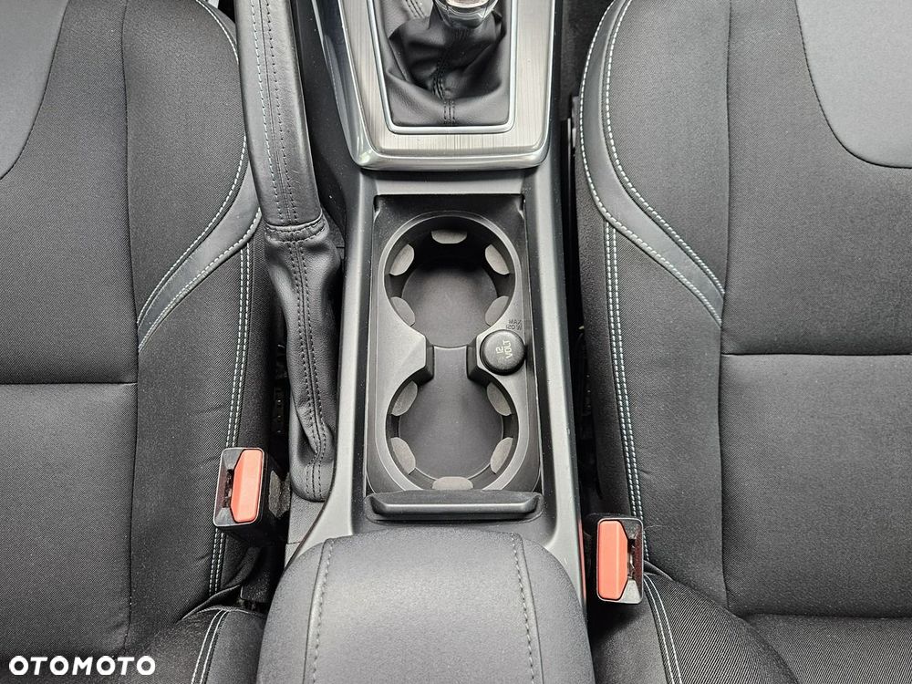 Volvo V40 - 27