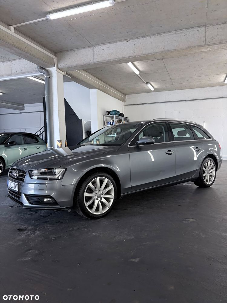 Audi A4 Avant 2.0 TDI Quattro S tronic - 3