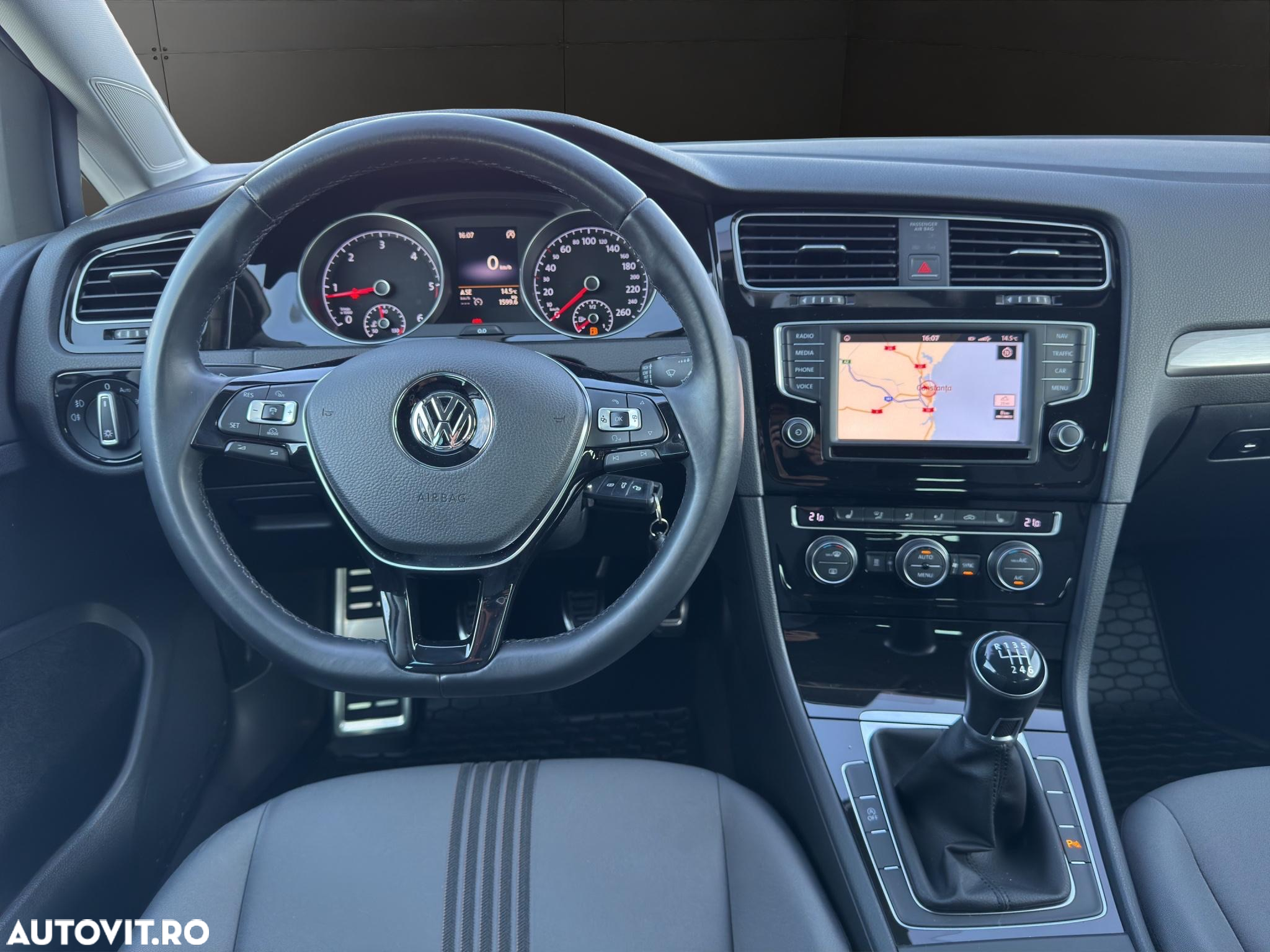 Volkswagen Golf Variant 2.0 TDI BlueMotion Technology Allstar - 6