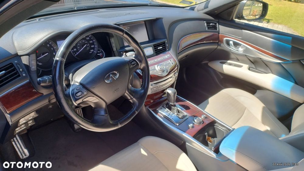 Infiniti Q70 3.7 Sport Tech - 9