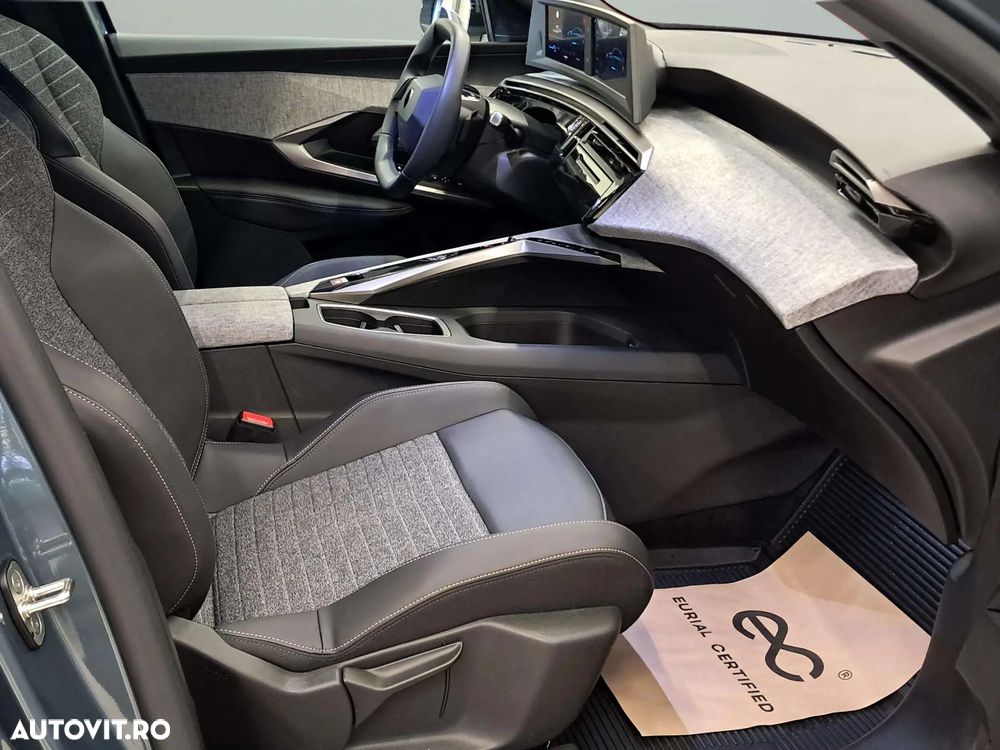 Peugeot 3008 e-3008 73 kWh Allure - 8
