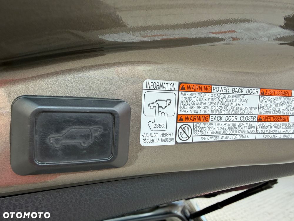 Toyota RAV4 2.0 D-4D Premium 4x2 - 19