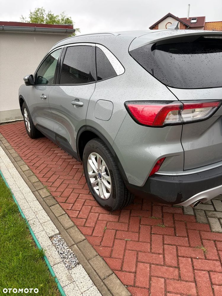 Ford Kuga - 6