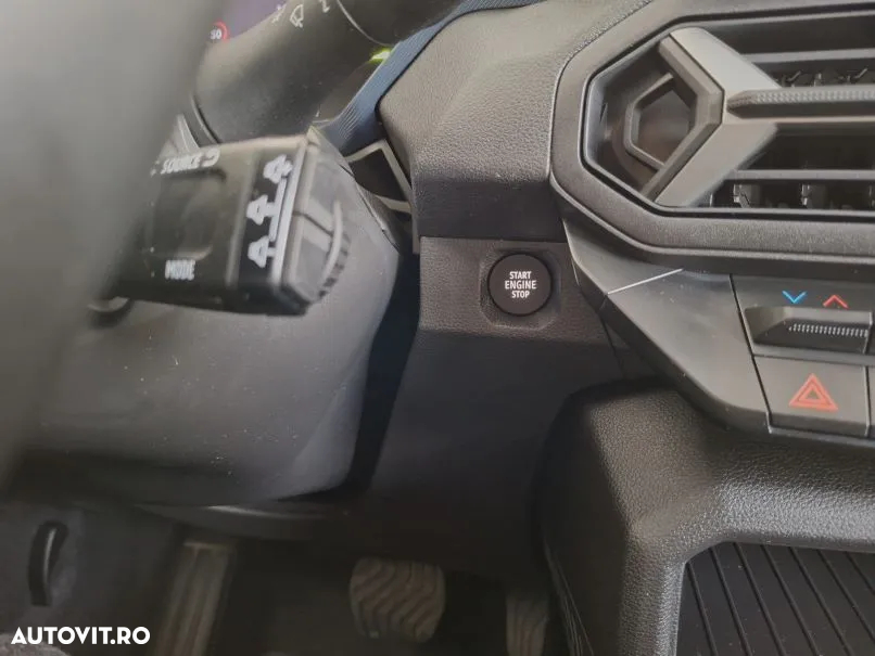 Dacia Duster HEV 140 Journey - 17
