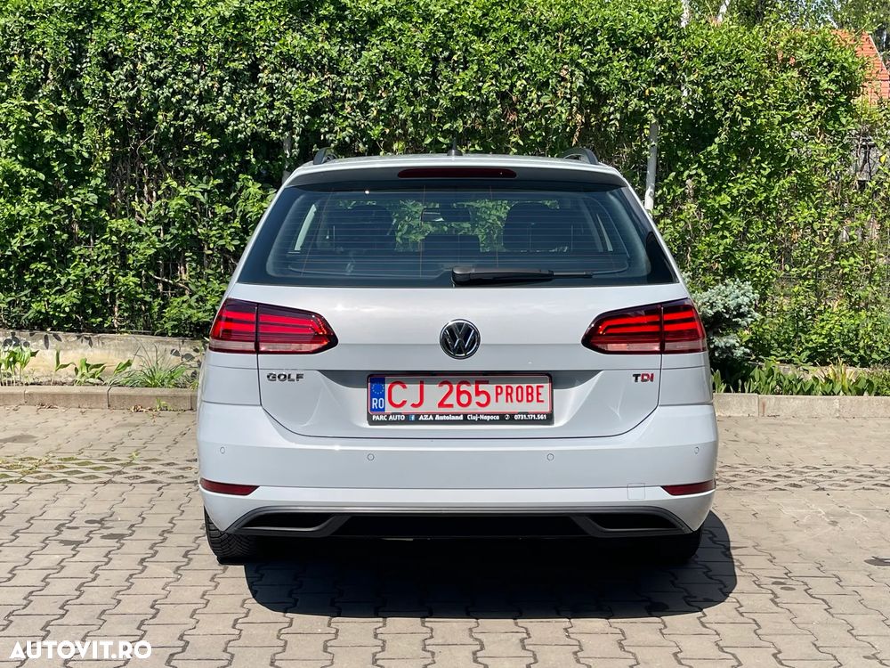 Volkswagen Golf 1.6 TDI (BlueMotion Technology) Comfortline - 23