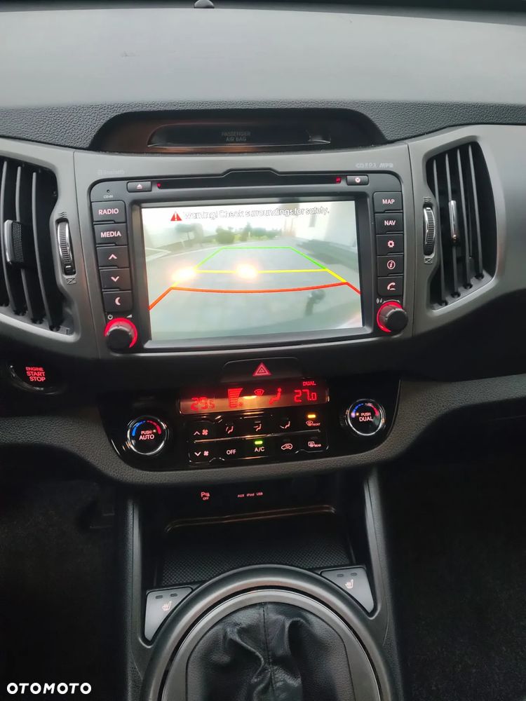 Kia Sportage 2.0 CVVT 4WD Fifa World Cup Edition - 12