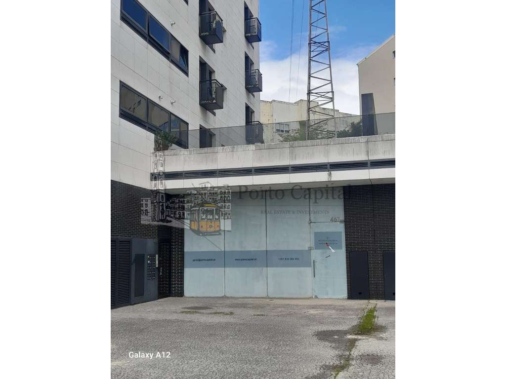 Excelente loja com 205m2 para arendamento em Matosinhos junto ao Ho... - Grande imagem: 2/20