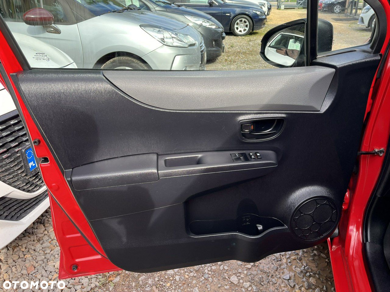 Toyota Yaris - 14