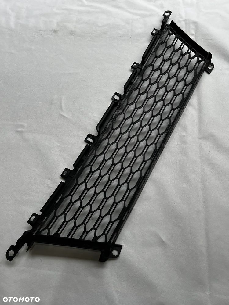 BMW G20/G21 Kratka Zderzaka Przedniego Atrapa Wlotu Powietrza 51118069367 - 3