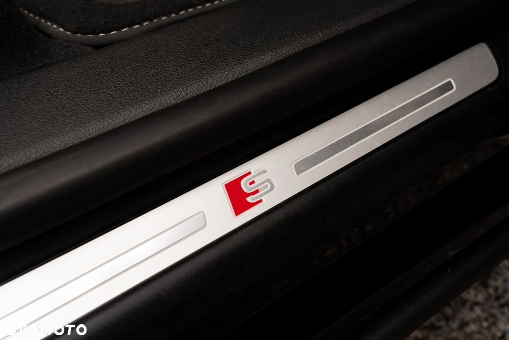Audi SQ8 - 22