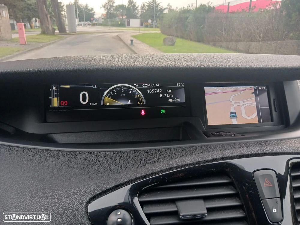 Renault Scénic 1.5 dCi Sport SS - 18
