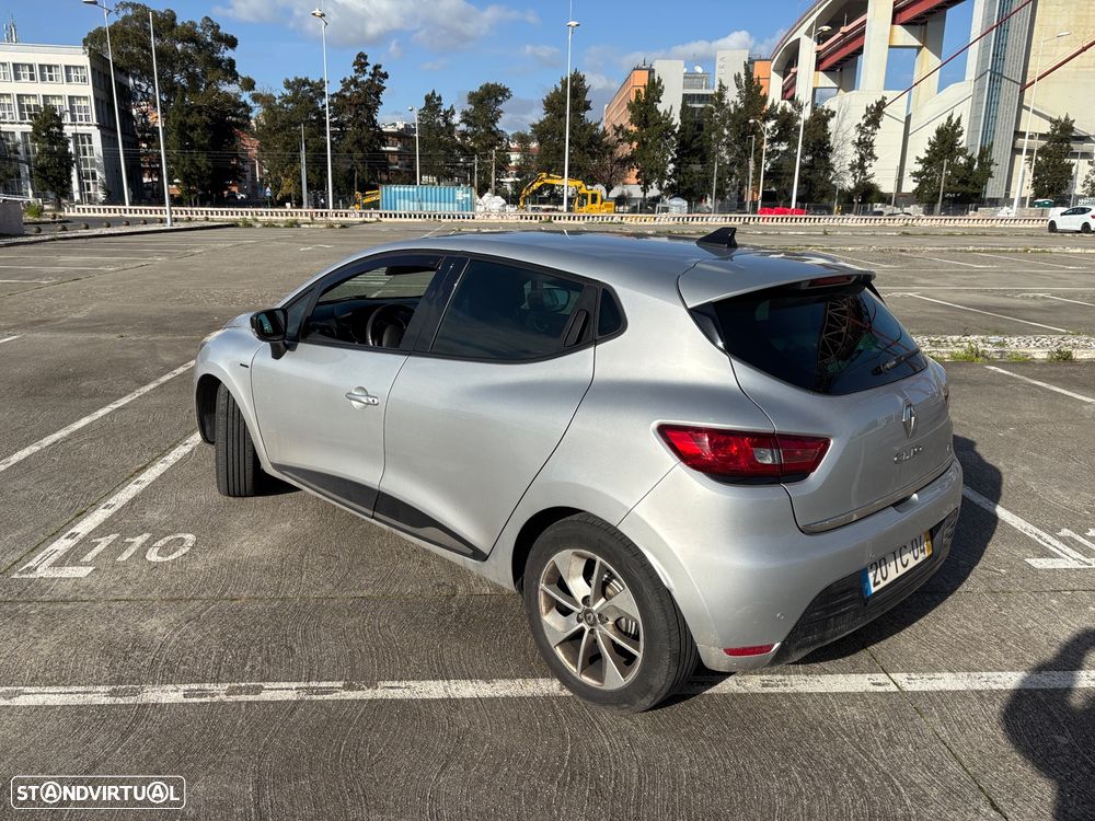Renault Clio 0.9 TCe Limited Bi-Fuel - 6